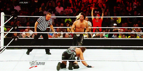 I'm gonna loose my shit if Rollins beats Hunter with a Curb Stomp!