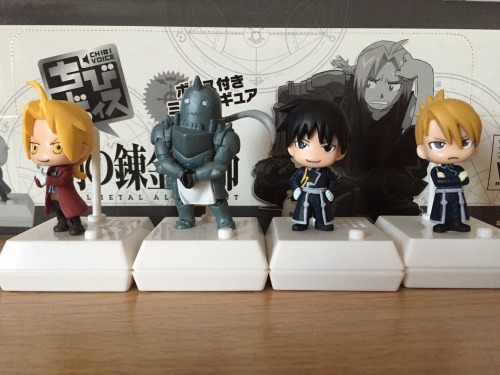 fma-merchandise:↳ Fullmetal Alchemist Chibi Voice Figures. (All nine figures say a phrase recorded b