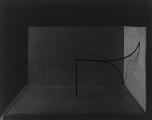 zzzze:  Hiroshi Sugimoto CONCEPTUAL FORMS, 2004 gelatin silver print
