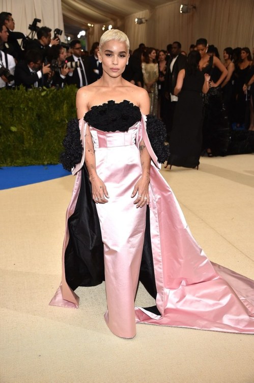 Zoe Kravitz in Oscar de la Renta at The Met Gala 2017.