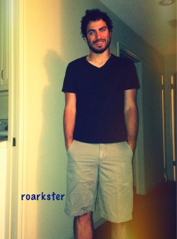 roarkster:  I reached 800 followers while