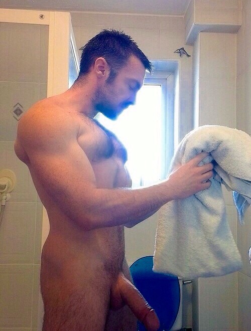 phd-bullrider:  Let me BLOW dry that cock for you!