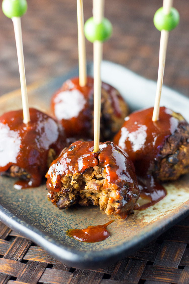 Gochujang bean ballsGochujang is the star of the show in this Korean style take on vegan meat balls with a rich and spicy glaze.
http://www.quitegoodfood.co.nz/2016/05/02/gochujang-bean-balls/