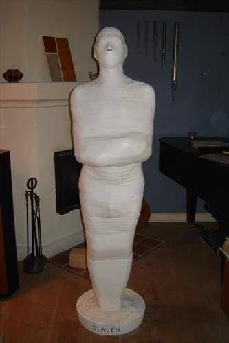 wiseraptor2184: torturedboy: Hot  Now this is an interesting concept Finaly She found a way for him 