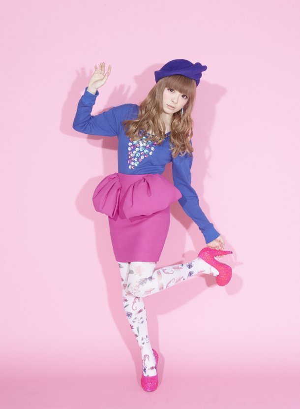 kyarychan:  kyarychan:  FAMILY PARTY PRE-ORDER BONUS REVEALED! According to Kyary’s