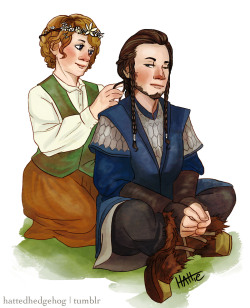 hattedhedgehog:  Of hobbits and hair braiding:
