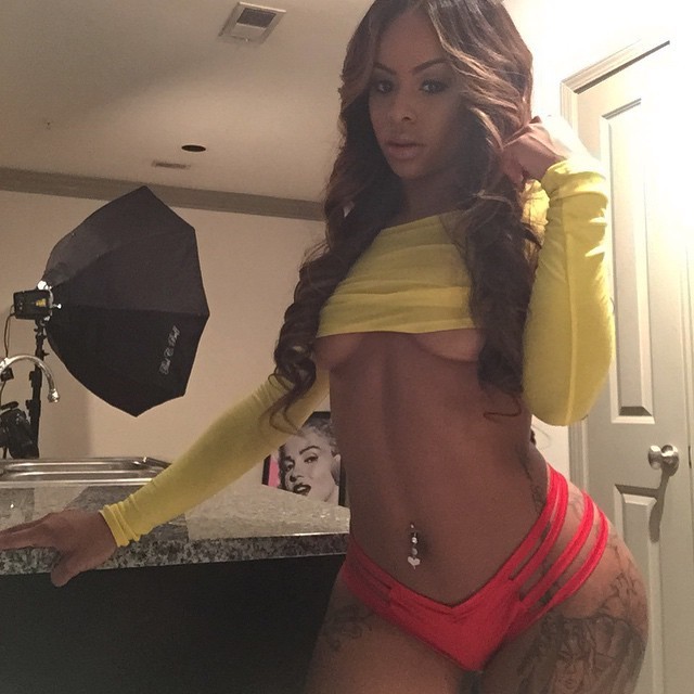 godsgifttomankind:  Alexis Sky
