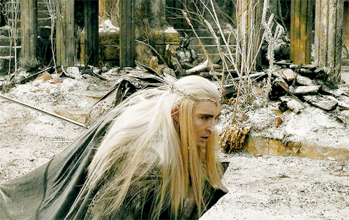 thehumming6ird:@deathbyukmen whenever I see Thranduil now I can only think of your mum telling Lee h