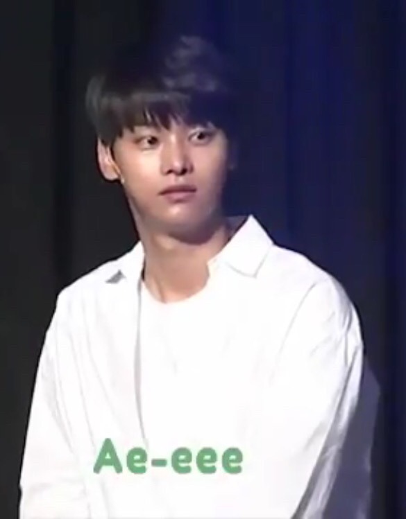 here&rsquo;s hakyeon being shookt bcs that&rsquo;s how i feel like after