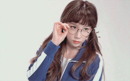 obtaevion:1/∞ random gifs of taetae