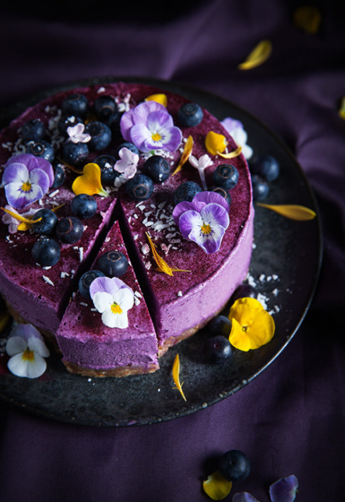 cravingsatmidnight: Blueberry Cake