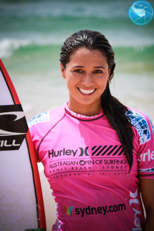 surf4living:alohaphotography-blog1:Maliaalready killing it in the round of 12.yeewww