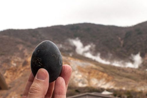 sixpenceee:The Black Eggs of Owakudani Owakudani or “the Great Boiling Valley” in Hakone, Japan, i