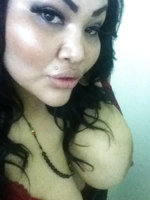 latinashunter:  Beautiful Thick Chola Chichona!