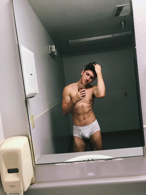 sincerely-mason: tighty whities