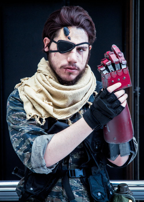 mechanicalspiral:Big Boss/Venom Snake - Katsucon 2016 (Part 1) Venom Snake - (me) Photographer - G