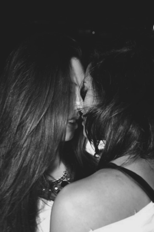 XXX Lesbian Love photo