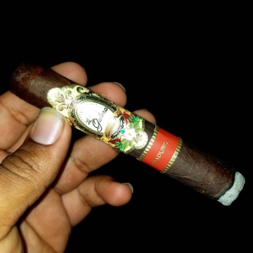 A good smoke on a warm night in Louisiana #botl #cigars