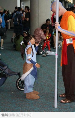 sskuvira:  sheridans88:  Best meeting  i’m a total sucker for baby korra cosplayers….   this warms my heart T uT