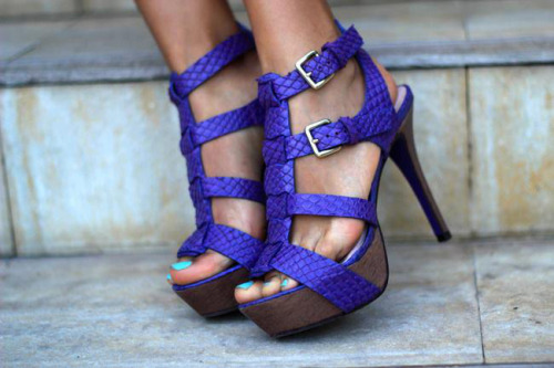(via purple shoes ..soooo nice)