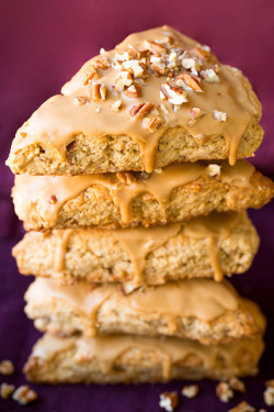 foodffs:  Maple Oat Pecan SconesReally nice