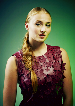 Sex gameofthronesdaily:  Sophie Turner poses pictures