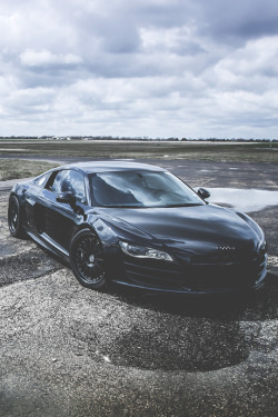 modernambition:  R8 Photoshoot | MDRNA | Instagram