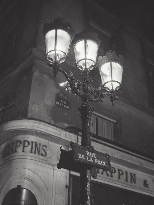 marckald:Kees Scherer       Rue de la Paix , Paris  1957-1962