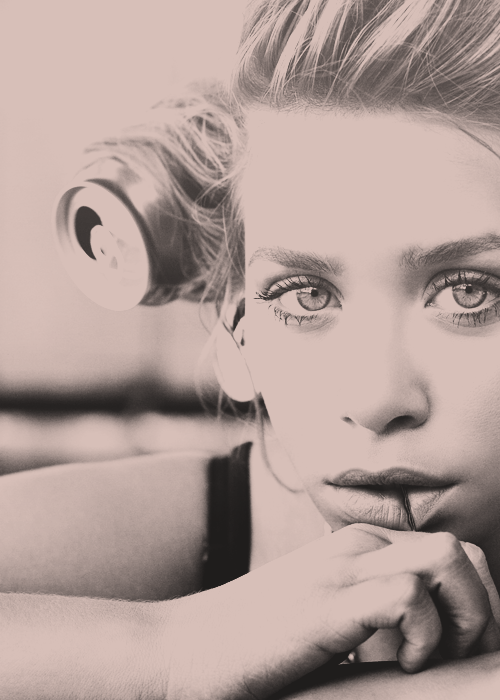004/100 - Ashley Olsen