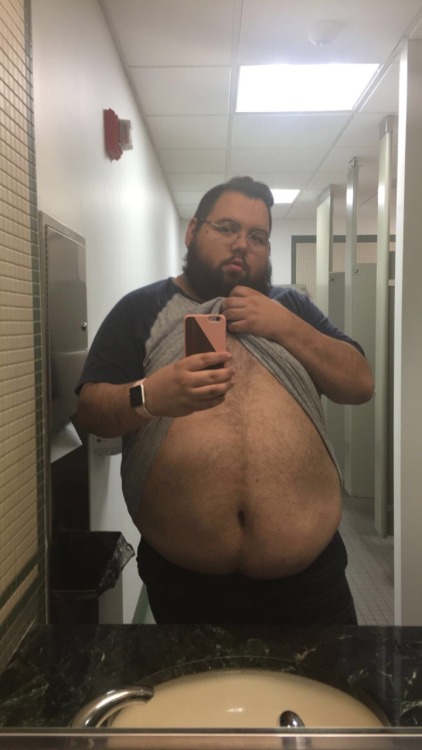 cubbuccino:  Tummy Tuesday amiright porn pictures