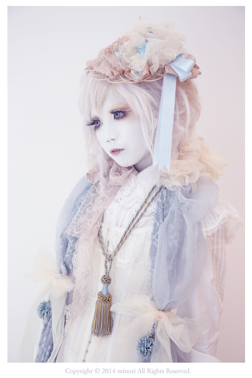 minori0000:  Light blue minori. 