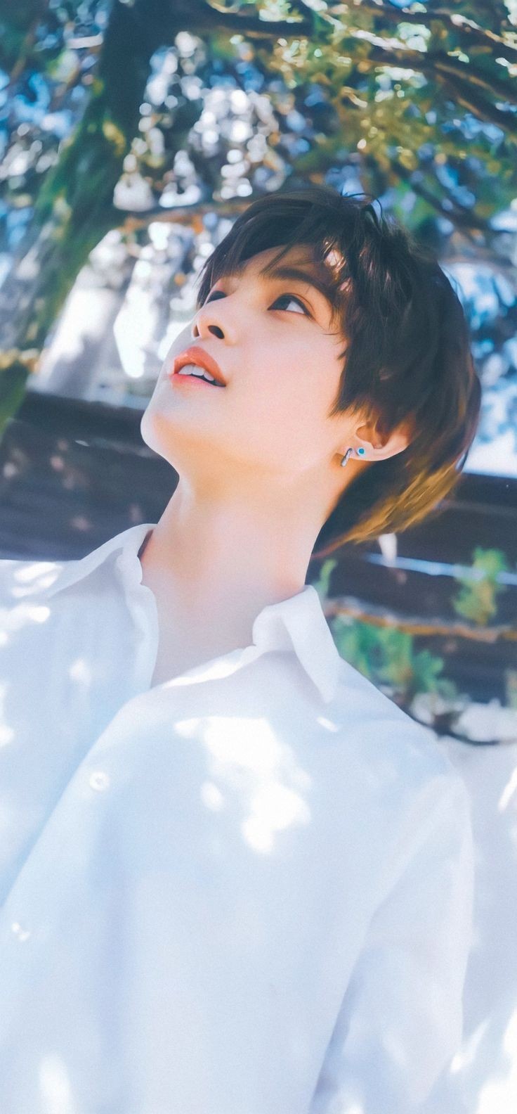 Some Yangyang Wallpaper That I Found In Pinterest Cuz It's His Birthday!!