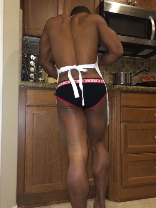 dominicanblackboy:  Sexy gorgeous muscle ass Chris Wolf teaser!