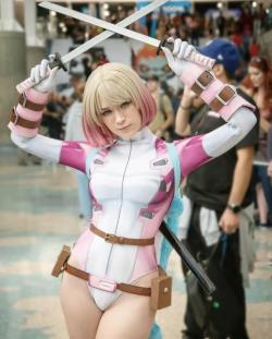 love-cosplaygirls:Gwenpool by Bunnybii