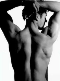 allaboutgandy:  Sexy back…  *licks*