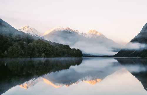 etherealvistas:Lake Gunn (New Zealand) by  Jason Charles Hill ||Website ||Facebook Lake He