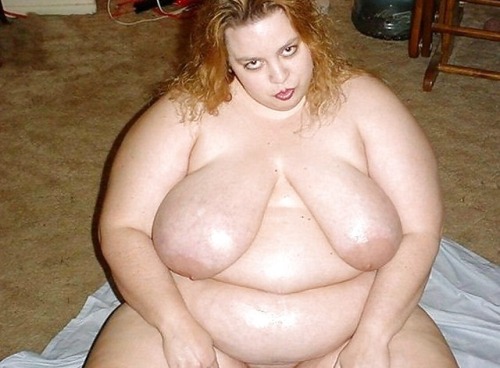 largessbbwmamasclub: Wanna fuck a horny fatty? - CLICK HERE!
