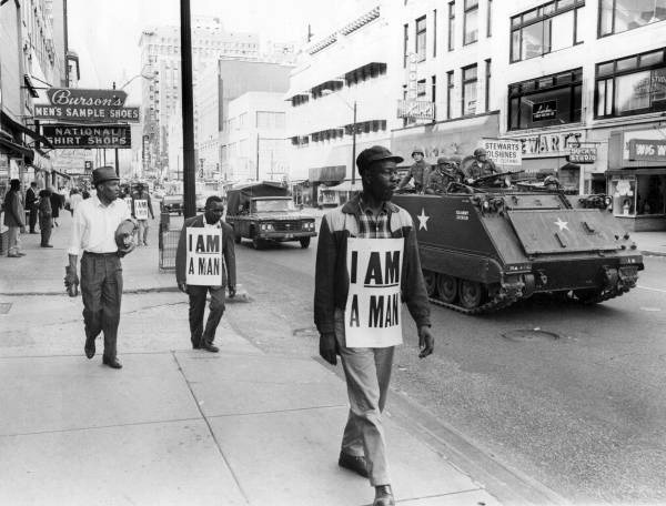 jordannamatlon:  butdoesitfloat.com curates photographs of civil rights I am a Man