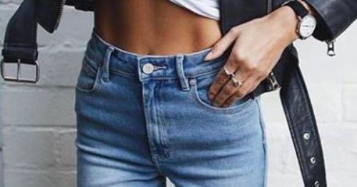 Just Pinned to Outfits with Denim Jeans that I really like: light wash jeans, white tee and black leather jacket. Staples! http://ift.tt/2cbEK8F