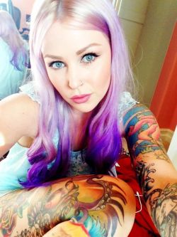 zoozoopetals:  I probably post a lot about Kristen Leanne but you guys she’s just so pretty and seems so nice! She’s also super successful and has great tattoos. I’m a ridiculous fan. 