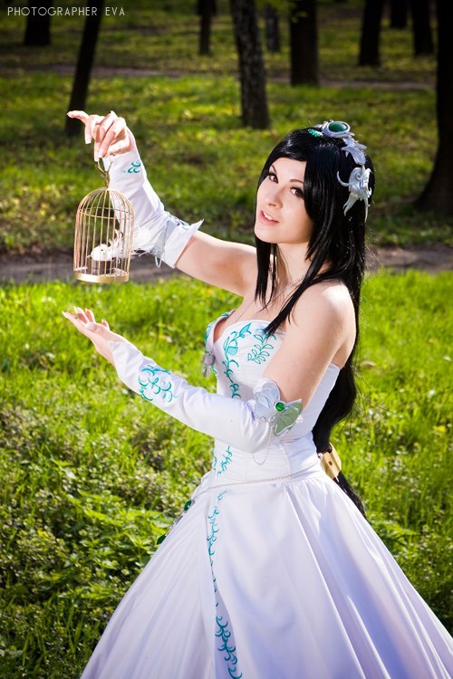 cosplayandanimes:  Princess Garnet - Final Fantasy IXsource