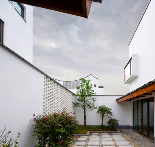 fuckyeahchinesefashion:Resettlement housing design in rural area of hangzhou city. Project by 孟凡浩. I