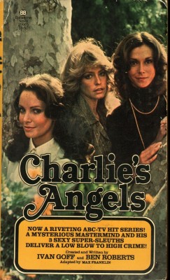 70spostergirls:  Charlie’s Angels paperbacks.