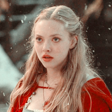 Amanda Seyfried Red Riding Hood