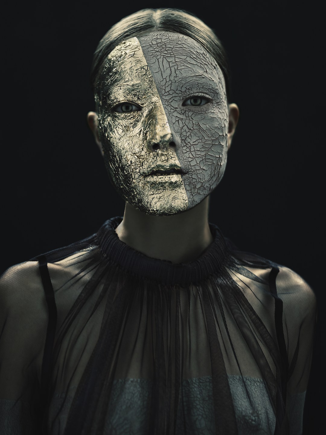 fromobscuretodemure:  Yumi Lambert by Rory Payne for Exit F/W 2014-15. Fashion editor: