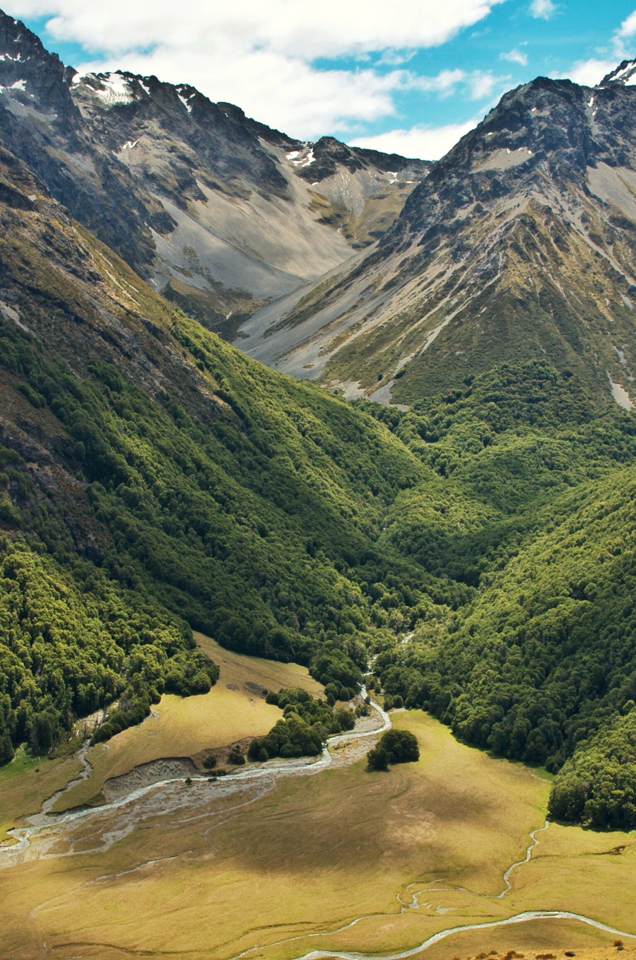 thejelliedfish:  “There’s no place I’d rather be” D.Fodie Dingle Burn Valley,