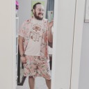 theshitneyspears:  me age 13 in the gym class changing room: