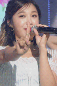 hyoyu:  eunji x only one stages requested by anonymous 