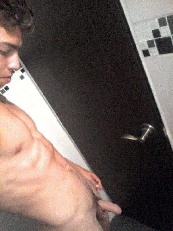 sexogaytabasco:  Me enamore 😍 