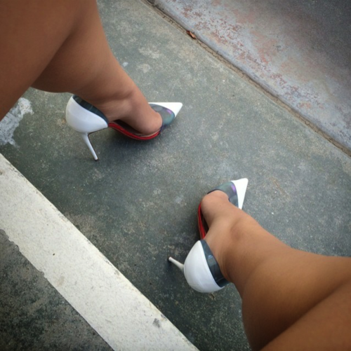 legsman6224:     IG: jessicaburciaga in Louboutons 